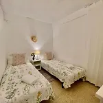 Blau Mar * Λορέτ Ντε Μαρ